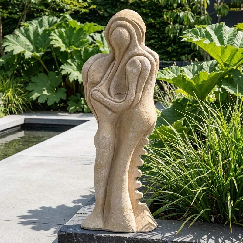 Milenci v objetí 46cm