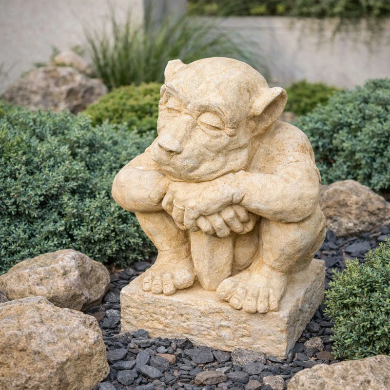 Socha spícího trolla 28kg