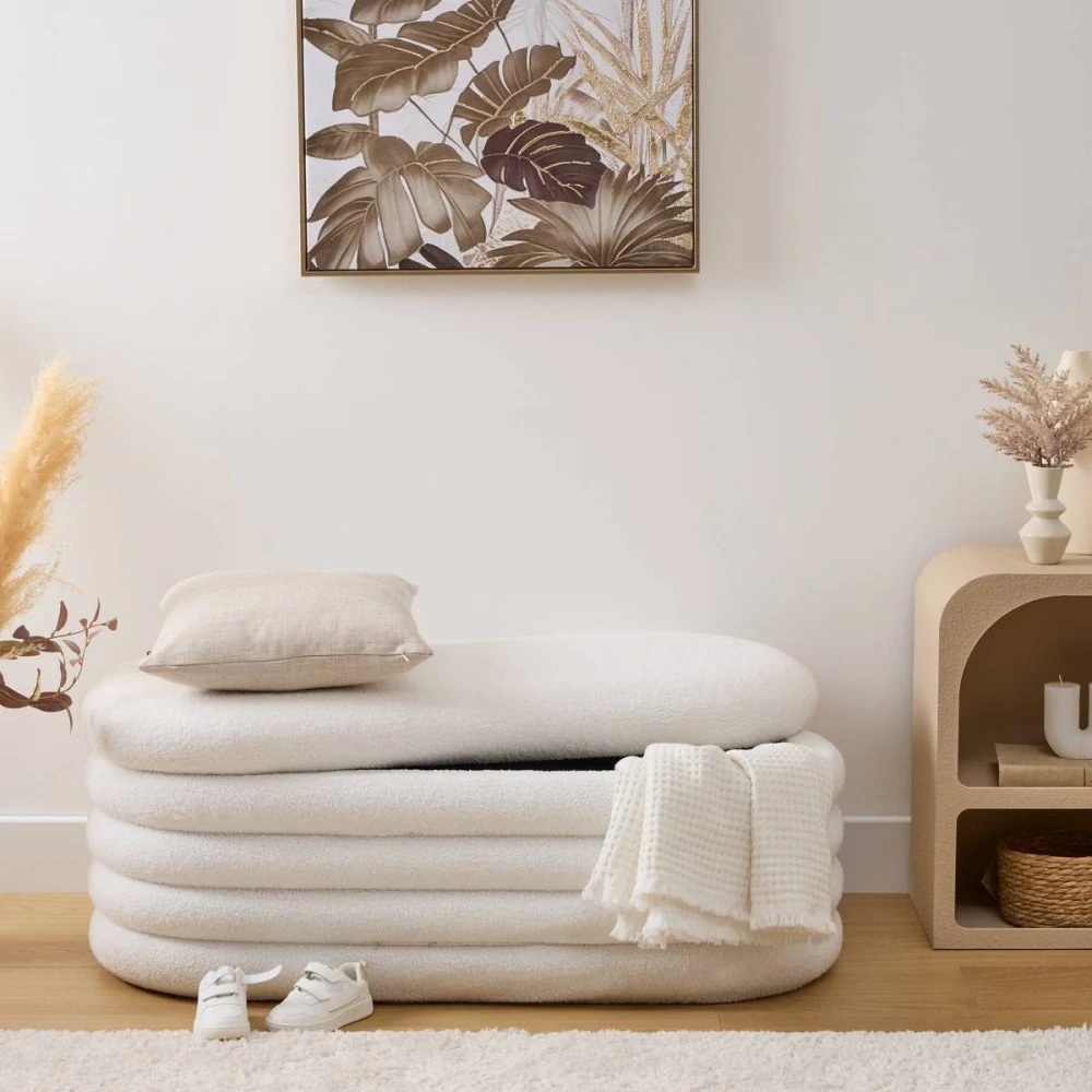 Lavice Giulia s úložným prostorem