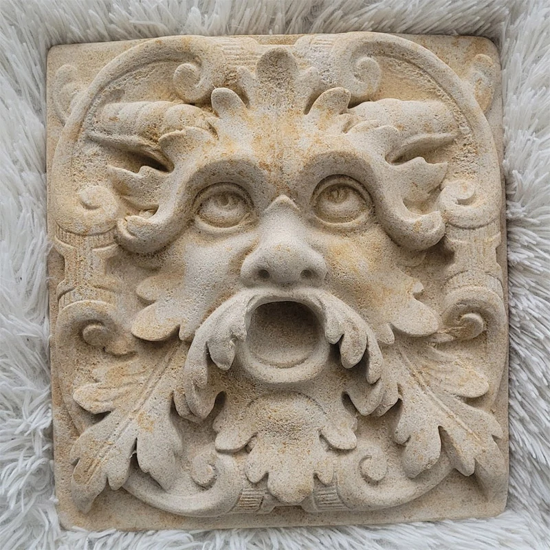 Nástěnná dekorace Chrlič s mystickou atmosférou