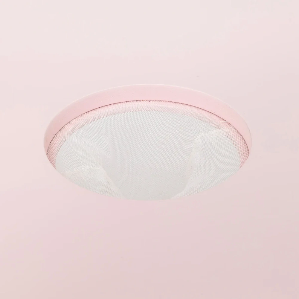 Dětský stůl s motivem květiny