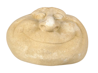 Usměvavý velký kámen