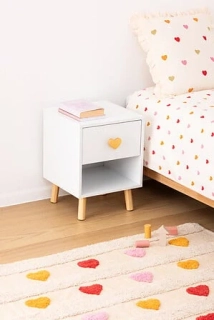 Dětský noční stolek Love