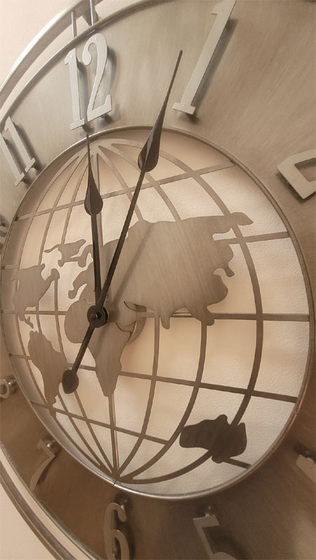 Nástěnné hodiny ISAC