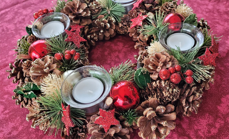 Detail - adventní věnec